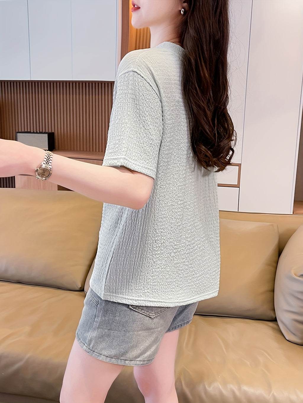 Women's Summer Casual Short Sleeve T-Shirt - Embroidered Heart Design, Relaxed Fit, Breathable Fabric, Machine Washable, Friendly, Japanese Korean Fashion Style, Cute Short Sleeve Tops, Twisted Neck Design, Durable Casual Attire, Textured Fabric Tee